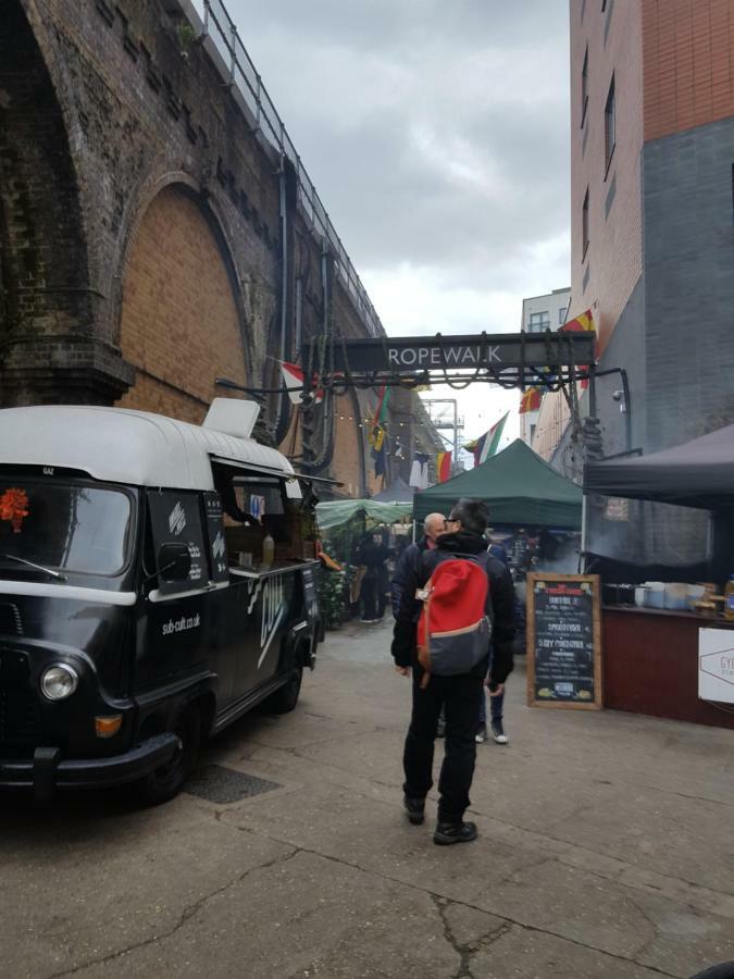 The Maltings Tower Bridge Apartment Londra Exterior foto