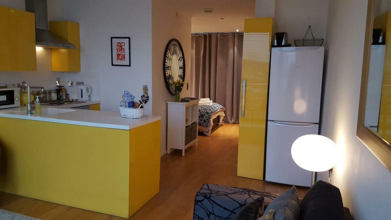 The Maltings Tower Bridge Apartment Londra Exterior foto