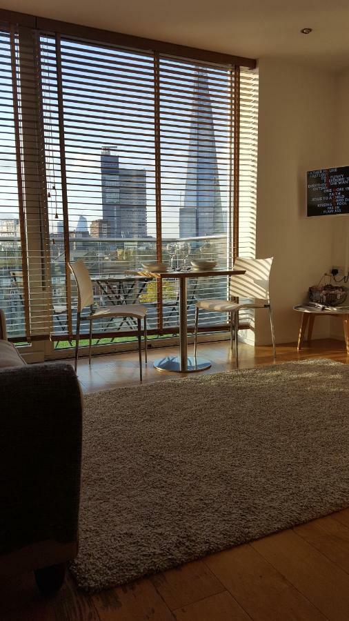 The Maltings Tower Bridge Apartment Londra Exterior foto