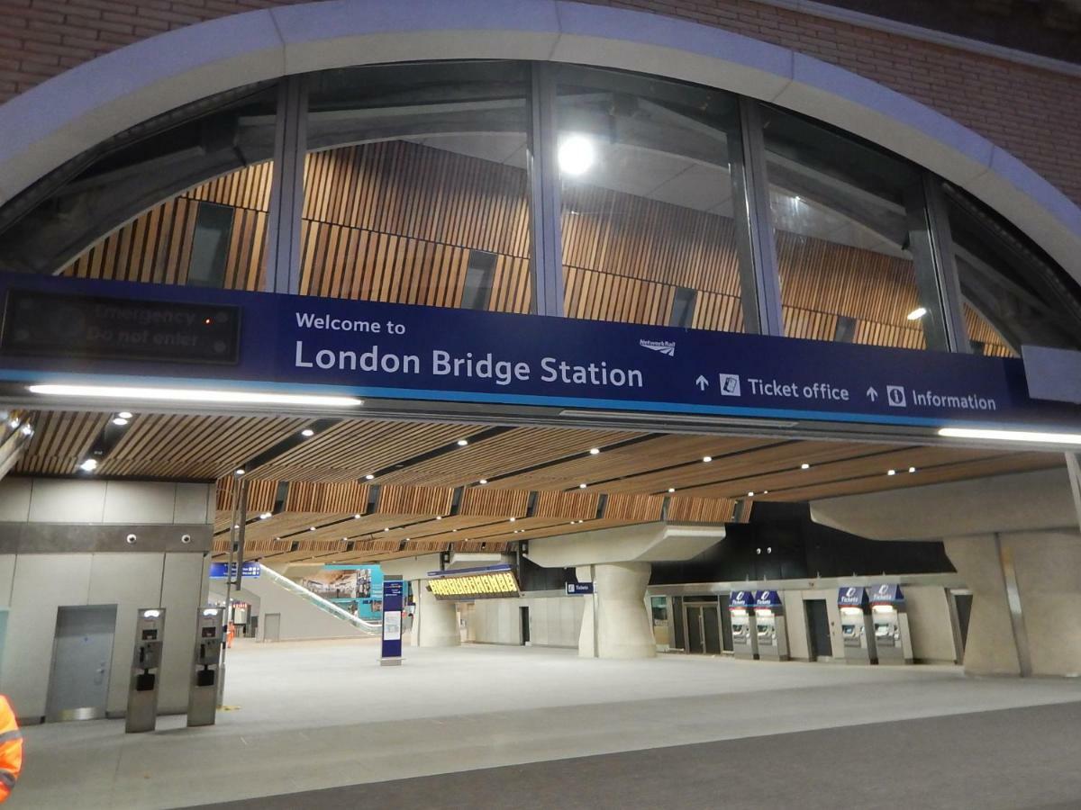 The Maltings Tower Bridge Apartment Londra Exterior foto